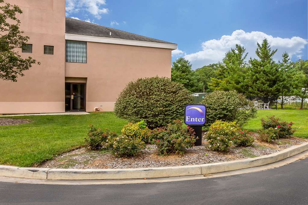 Quality Inn Grasonville Buitenkant foto