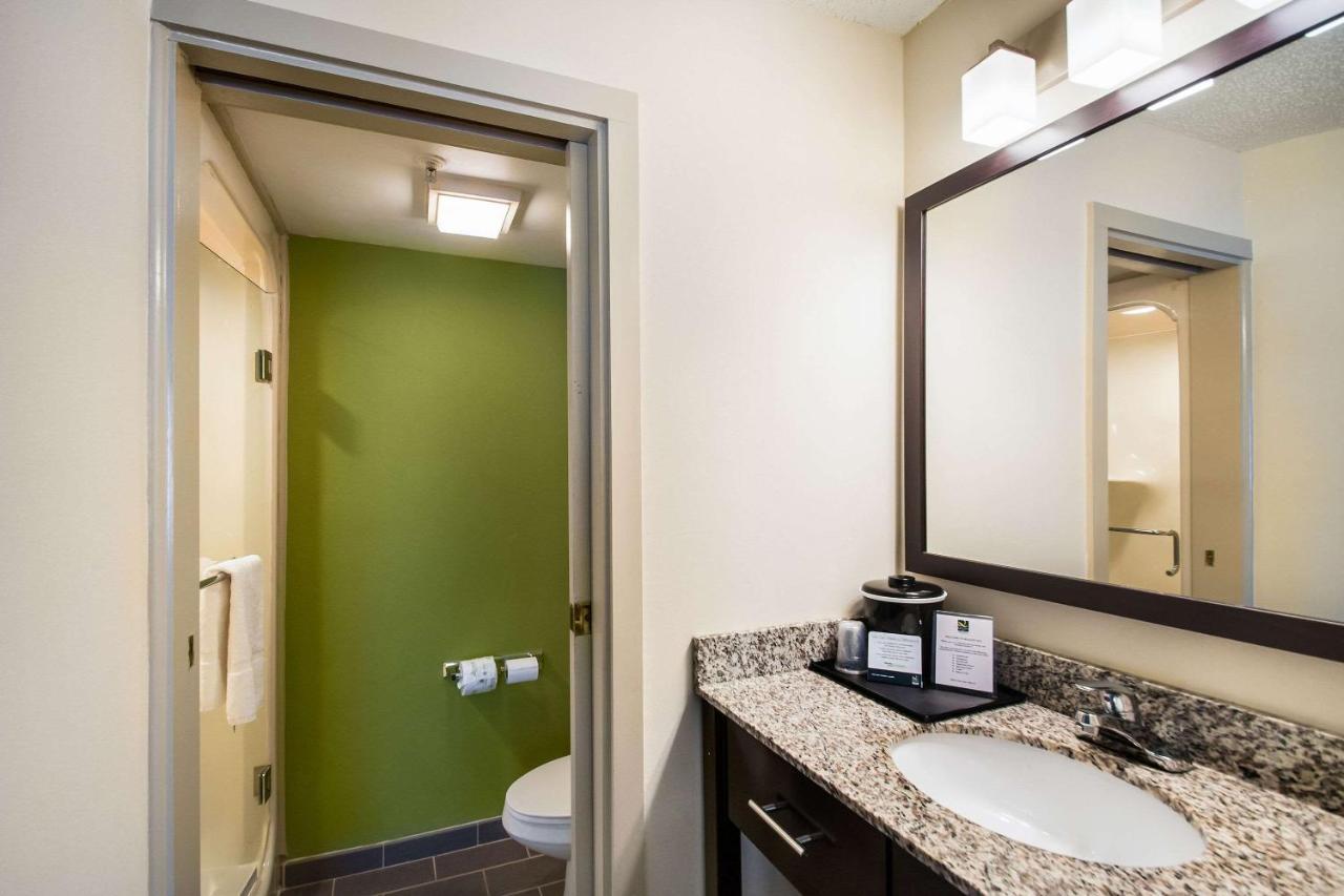 Quality Inn Grasonville Buitenkant foto